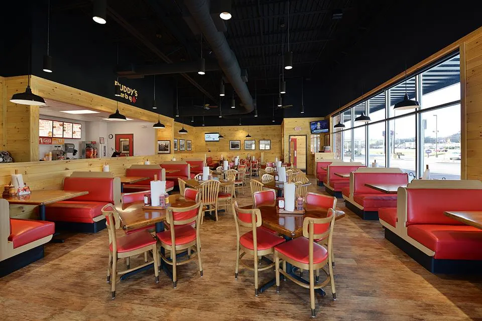 dining room inside Buddy's Bar-b-q in Sevierville TN